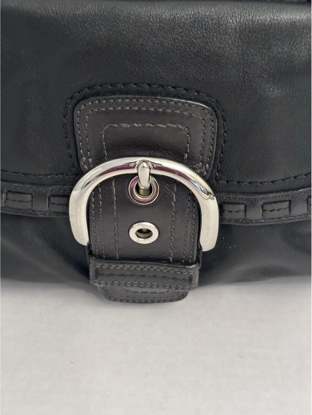 Vintage Coach Soho Courtney Black Leather Domed Satchel Handbag K0893-F13111 - Picture 2 of 9